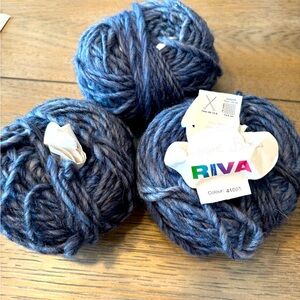 Debbie Bliss - Riva yarn